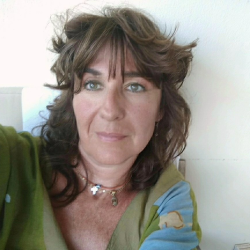 Zoe J. insegnante di Aiuto compiti