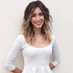 Amaia M. insegnante di Aiuto compiti