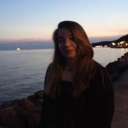 Kathryne T. insegnante di Diritto