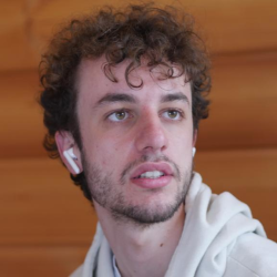 Stefano A. insegnante di Aiuto compiti