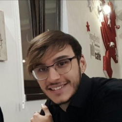 Nicola C. insegnante di Algebra