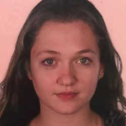 Alice F. insegnante di Aiuto compiti