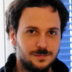 Saverio V. insegnante di Aiuto tesi