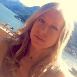 Alessandra F. insegnante di Aiuto tesi