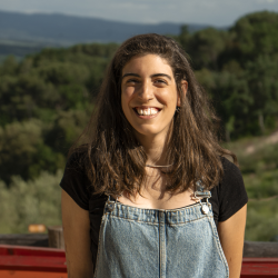 Chiara M. insegnante di Agronomia