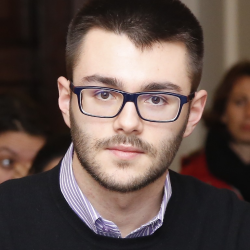 Piotr Z. insegnante di Aiuto compiti