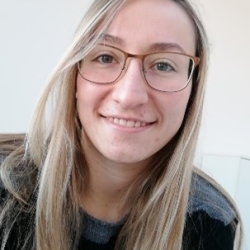 Elena V. insegnante di Contabilità e bilancio