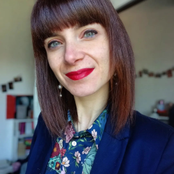 Martina R. insegnante di Geografia