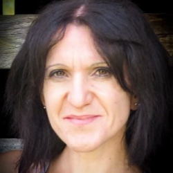 Anna Paola I. insegnante di Aiuto tesi