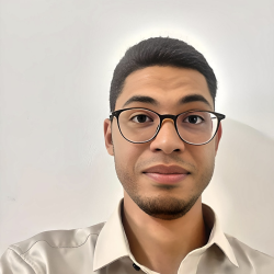 Iliass A. insegnante di Algebra