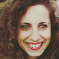 Chiara E. insegnante di Aiuto compiti
