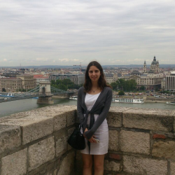 Ludovica D. insegnante di Diritto costituzionale