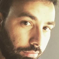Massimiliano R. insegnante di Geografia