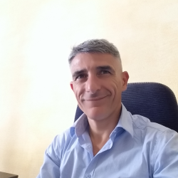Giuseppe S. insegnante di Diritto