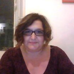 Eugenia C. insegnante di Aiuto compiti