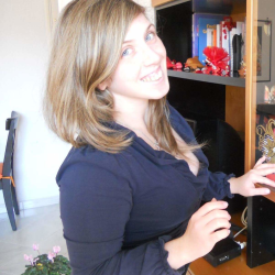 Monica Z. insegnante di Disegno industriale