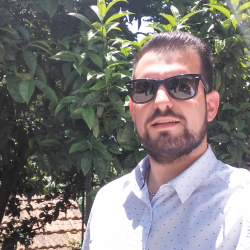 Simone S. insegnante di Scienze della navigazione