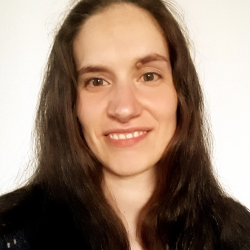 Alice M. insegnante di Aiuto compiti