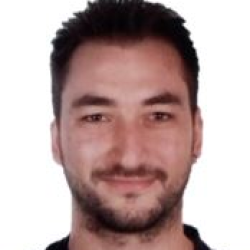 Marco A. insegnante di Analisi 1
