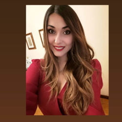 Claudia  C. insegnante di Aiuto compiti
