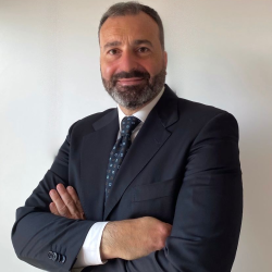 Marco M. insegnante di Algebra