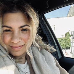 Martina B. insegnante di Aiuto compiti