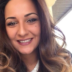 Federica M. insegnante di Aiuto compiti