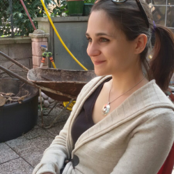 Eleonora S. insegnante di Aiuto compiti