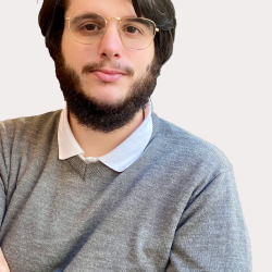 Andrea N. insegnante di Grafica