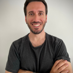 Diego M. insegnante di Armonia