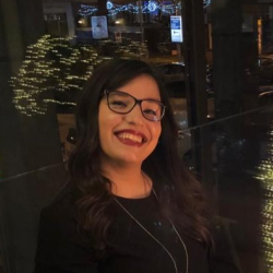 Erika G. insegnante di Algebra