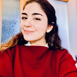 Benedetta L. insegnante di Algebra