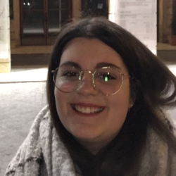 Sara F. insegnante di Aiuto compiti
