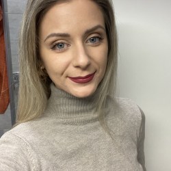 Sonia C. insegnante di Aiuto compiti