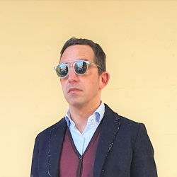 Danilo B. insegnante di Aiuto compiti