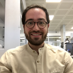 Alessandro N. insegnante di Aiuto compiti