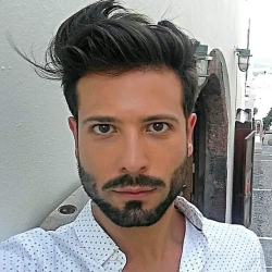 Fabrizio C. insegnante di Aiuto compiti