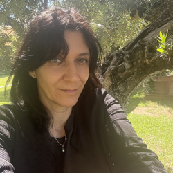 Laura C. insegnante di Algebra