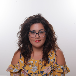 Emanuela R. insegnante di Aiuto compiti