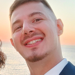 Alessio A. insegnante di Analisi 1