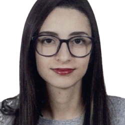 Linda C. insegnante di Aiuto compiti