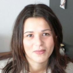 Lisa M. insegnante di Aiuto compiti