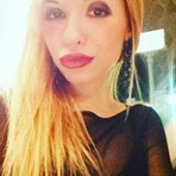 Simona I. insegnante di Aiuto compiti