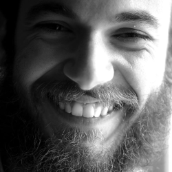 Emiliano F. insegnante di Chitarra acustica