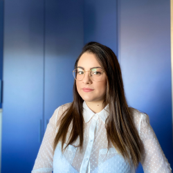 Chiara M. insegnante di Aiuto tesi