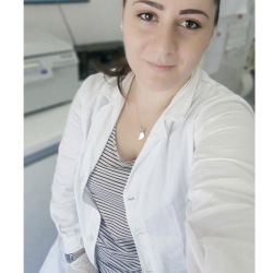 Ilaria I. insegnante di Agronomia