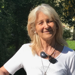 Ludovica A. insegnante di Aiuto compiti