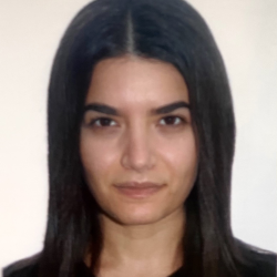 Gaja V. insegnante di Aiuto compiti