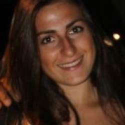 Giuliana A. insegnante di Aiuto compiti