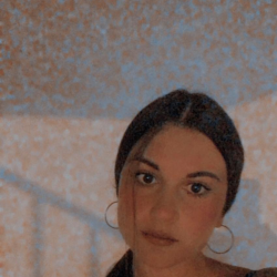 Cristina V. insegnante di Aiuto compiti